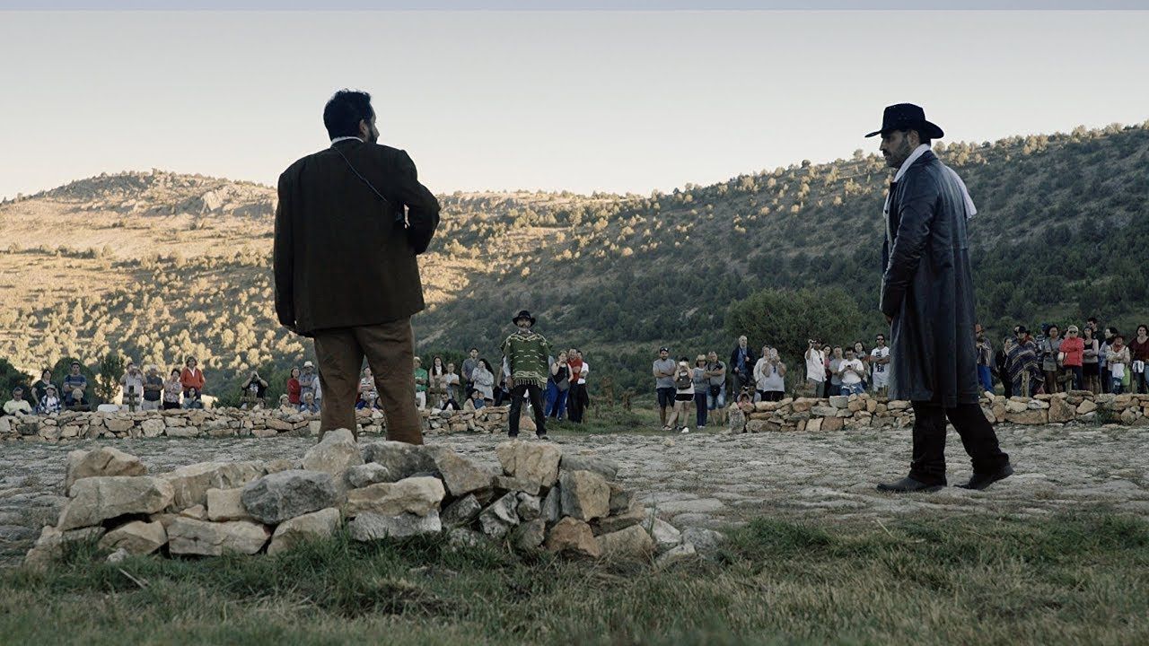 El documental 'Desenterrando Sad Hill' sorprende en Sitges 5 sad-hill-cine-con-ñ