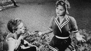 Las rarezas y constantes de Berlanga en 'Novio a la vista' 1