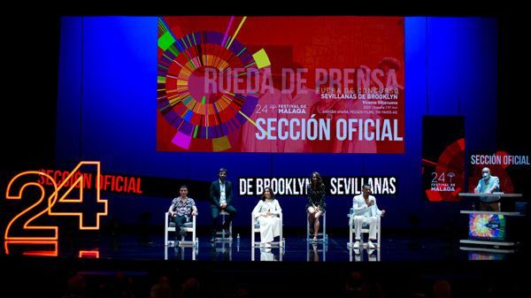 'Sevillanas de Brooklyn' se ríe de los prejuicios y de las clases sociales 1 Sevillanas de Brooklyn