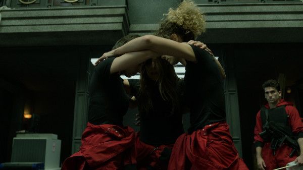 La casa de papel T5, episodios 1 y 2: Más grande, más largo y sin cortes 2 La casa de papel T5