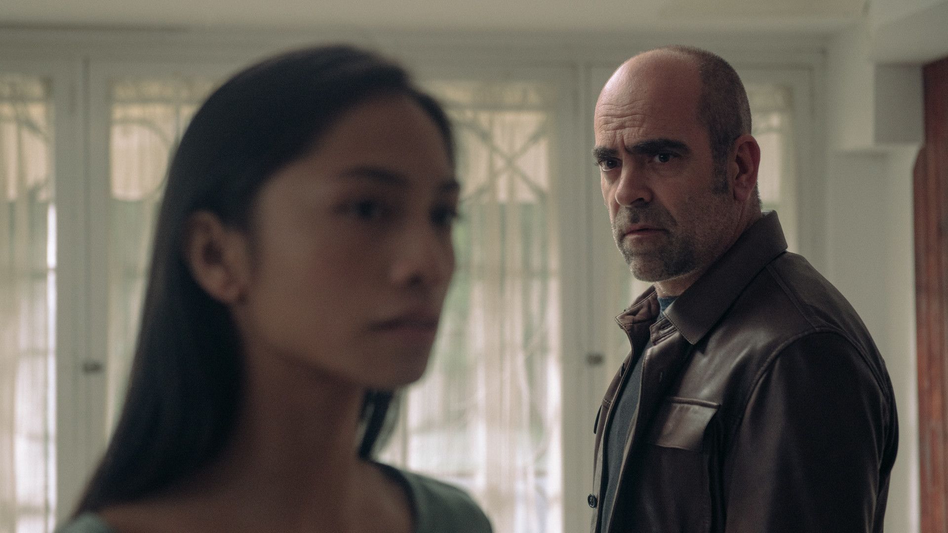 Tráiler de 'Código Emperador': Luis Tosar es un espía que inventa trapos sucios para políticos 2 Código Emperador