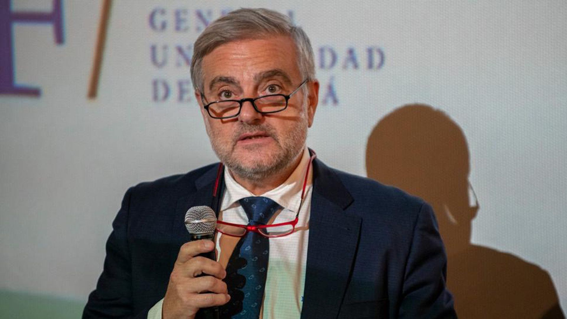 "El boom audiovisual que vivimos hay que aprovecharlo para beneficio social y humano" 1 javier-santamaria-cine-con-n