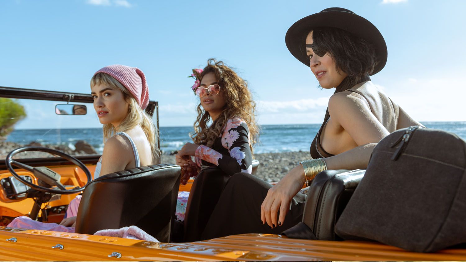 Fin a la persecución: tráiler de la tercera y última temporada de 'Sky Rojo' 3 Fin a la persecución: tráiler de la tercera y última temporada de 'Sky Rojo' 3