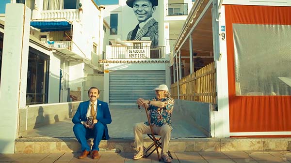 'La vida chipén', un documental sobre los estragos económicos y culturales del turismo 1 La vida chipén