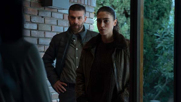 Tráiler de 'La novia gitana', adaptación de la novela de Carmen Mola 4 Tráiler de 'La novia gitana', adaptación de la novela de Carmen Mola 4