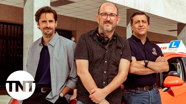 De cómo Cobeaga convenció a Botto de rodar una serie sobre "un hombre que se saca el carnet de conducir" 2 No me gusta conducir