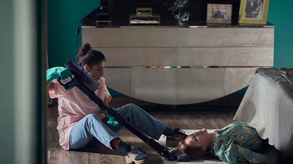 Sin huellas: No me pises lo fregado 1 Sin huellas serie Prime Video Carolina Yuste Camila Sodi