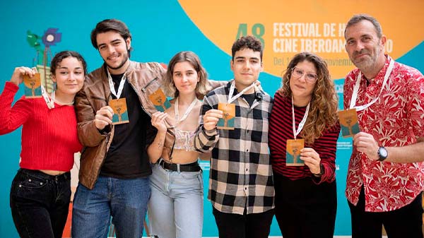 Recuperar a los jóvenes para salas y festivales a través de TikTok 2 Recuperar a los jóvenes para salas y festivales a través de TikTok 2