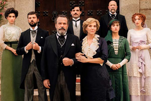 La Promesa, episodios 1 y 2: Servir y entretener 2 La Promesa serie La 1 TVE RTVE
