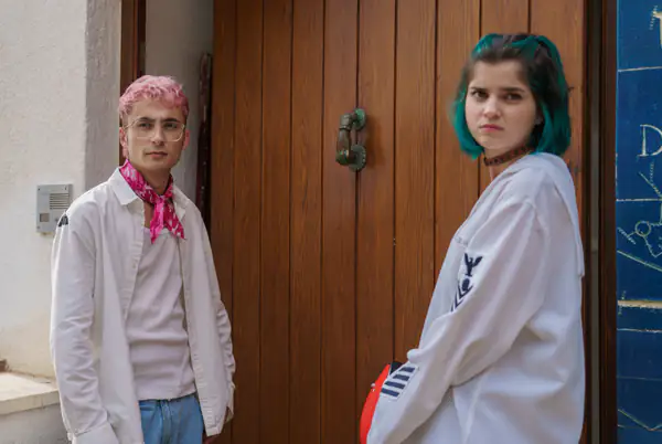 A través del mar: Cómo ser fantasía adolescente 2 A través del mar: Cómo ser fantasía adolescente 2