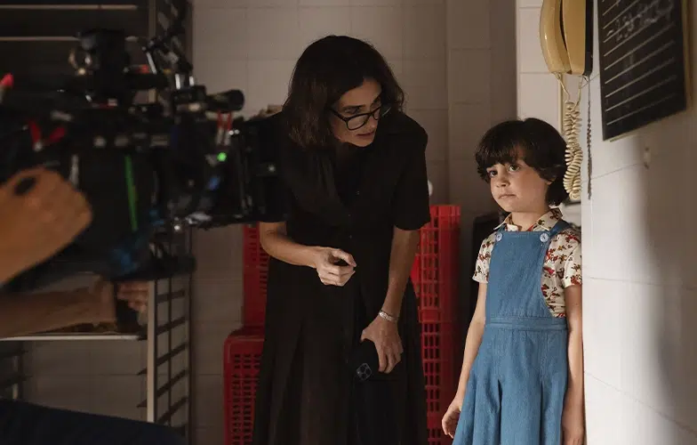 Tráiler de 'Rita', el debut de Paz Vega como directora, un retrato de la Sevilla de los 80 2 Tráiler de 'Rita', el debut de Paz Vega como directora, un retrato de la Sevilla de los 80 1