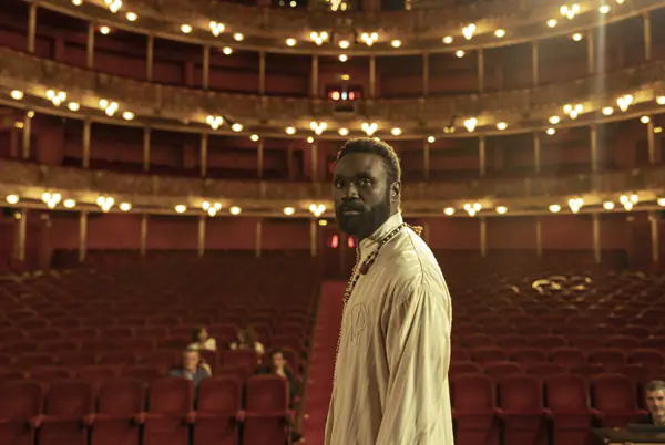Tráiler de 'Detective Touré', la serie sobre un 'sin papeles' detective en Bilbao 3 Tráiler de 'Detective Touré', la serie sobre un 'sin papeles' detective en Bilbao 3