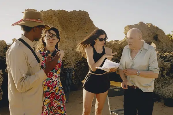 'On the go', la 'road-movie' sobre la maternidad y la madurez con Omar Ayuso que ha triunfado en Locarno 2 'On the go', la 'road-movie' sobre la maternidad y la madurez con Omar Ayuso que ha triunfado en Locarno 1