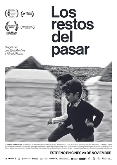 Cartel en exclusiva de 'Los restos del pasar', docuficción sobre los recuerdos de un hombre en su lecho de muerte 1 Los restos del pasar