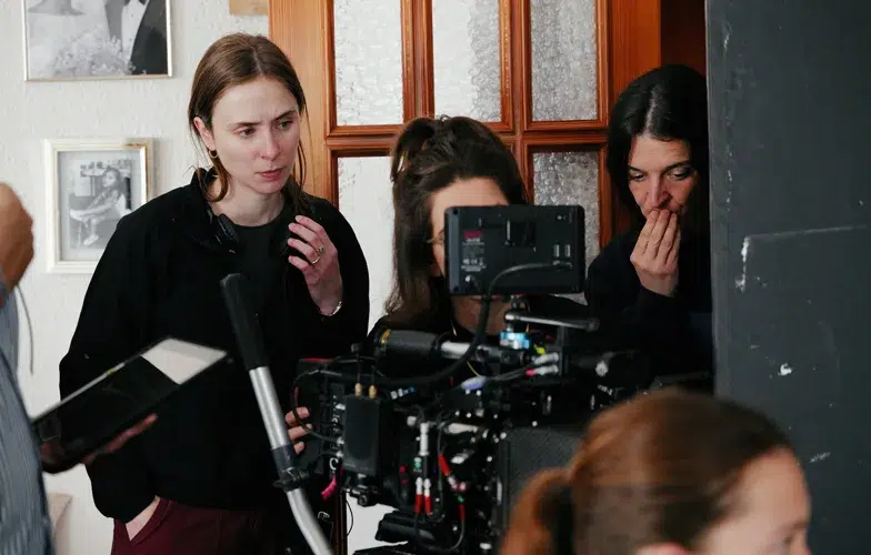 'Forastera': una película sobre el duelo y la identidad con Zoe Stein y Lluís Homar 1 'Forastera': una película sobre el duelo y la identidad con Zoe Stein y Lluís Homar 1