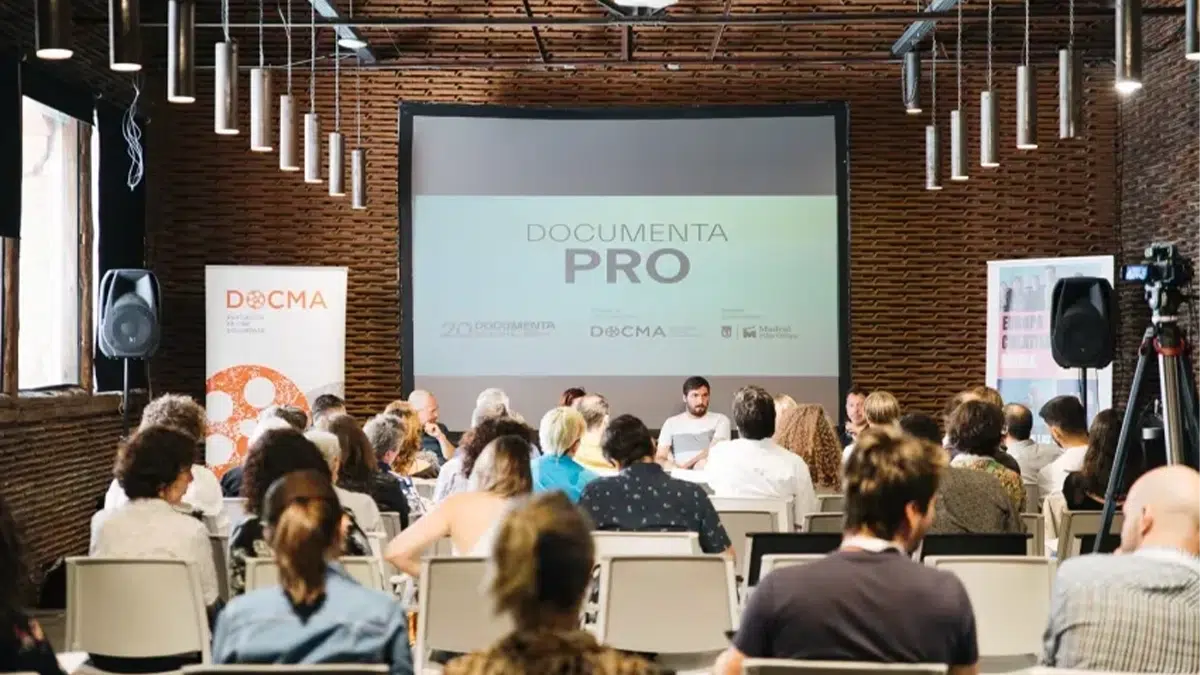 ¿Cómo conseguir que la gente vea tu documental (e incluso pague por ello)? 3 distribución de documentales Documenta Pro Documenta Madrid