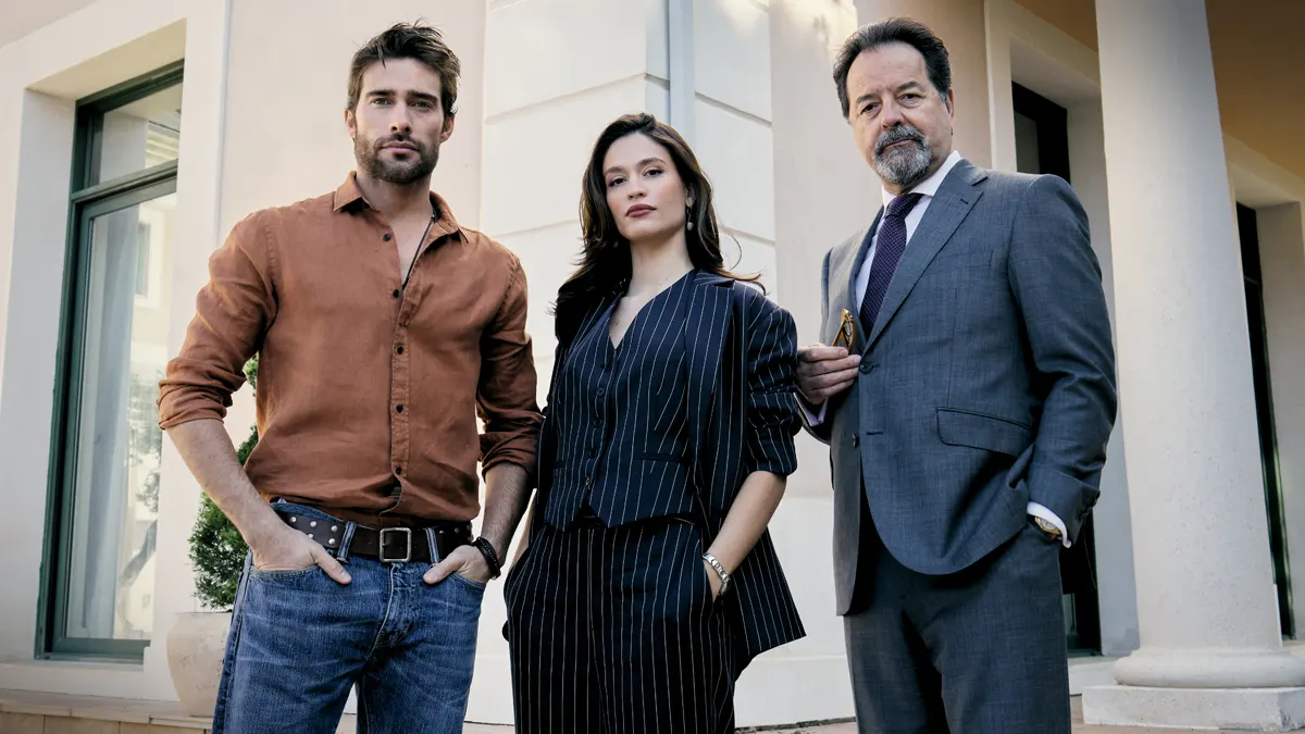 'La encrucijada': amor y venganza entre familias rivales en la nueva serie de Antena 3 1 Se rueda la serie 'La encrucijada', de Antena 3.