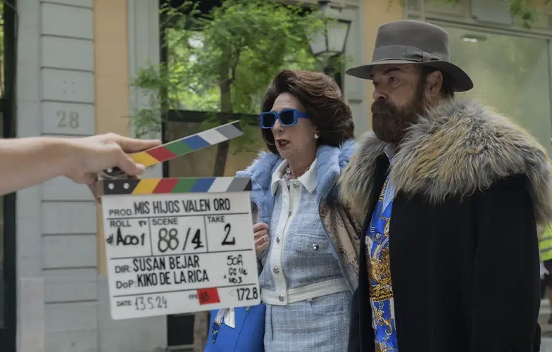 Antonio Resines y Gracia Olayo fingen que son millonarios en 'Mis hijos valen oro' 2 Antonio Resines y Gracia Olayo fingen que son millonarios en 'Mis hijos valen oro' 2