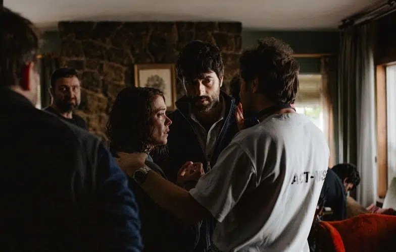 Patricia López Arnaiz y Javier Rey protagonizan 'Singular', un thriller de ciencia-ficción sobre los límites de la IA 2 Patricia López Arnaiz y Javier Rey protagonizan 'Singular', un thriller de ciencia-ficción sobre los límites de la IA 1
