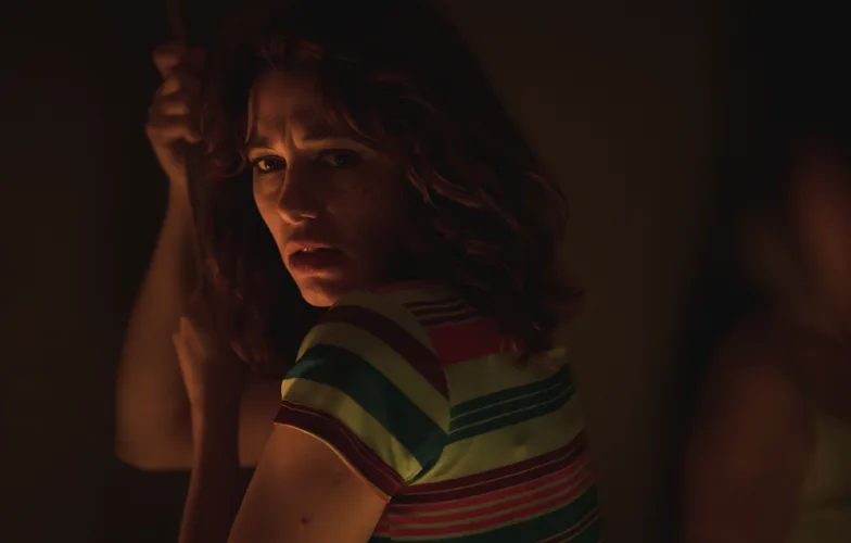 Tráiler de 'El llanto', la película de terror con Ester Expósito que competirá por la Concha de Oro en San Sebastián 1 Tráiler de 'El llanto', la película de terror con Ester Expósito que competirá por la Concha de Oro en San Sebastián 1