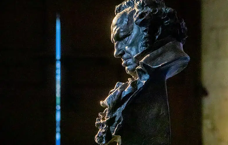 Estreno primero en cines, veto a la IA o cortos hasta 59 minutos: las novedades de las bases de los Goya 2025 1 Estreno primero en cines, veto a la IA o cortos hasta 59 minutos: las novedades de las bases de los Goya 2025 1