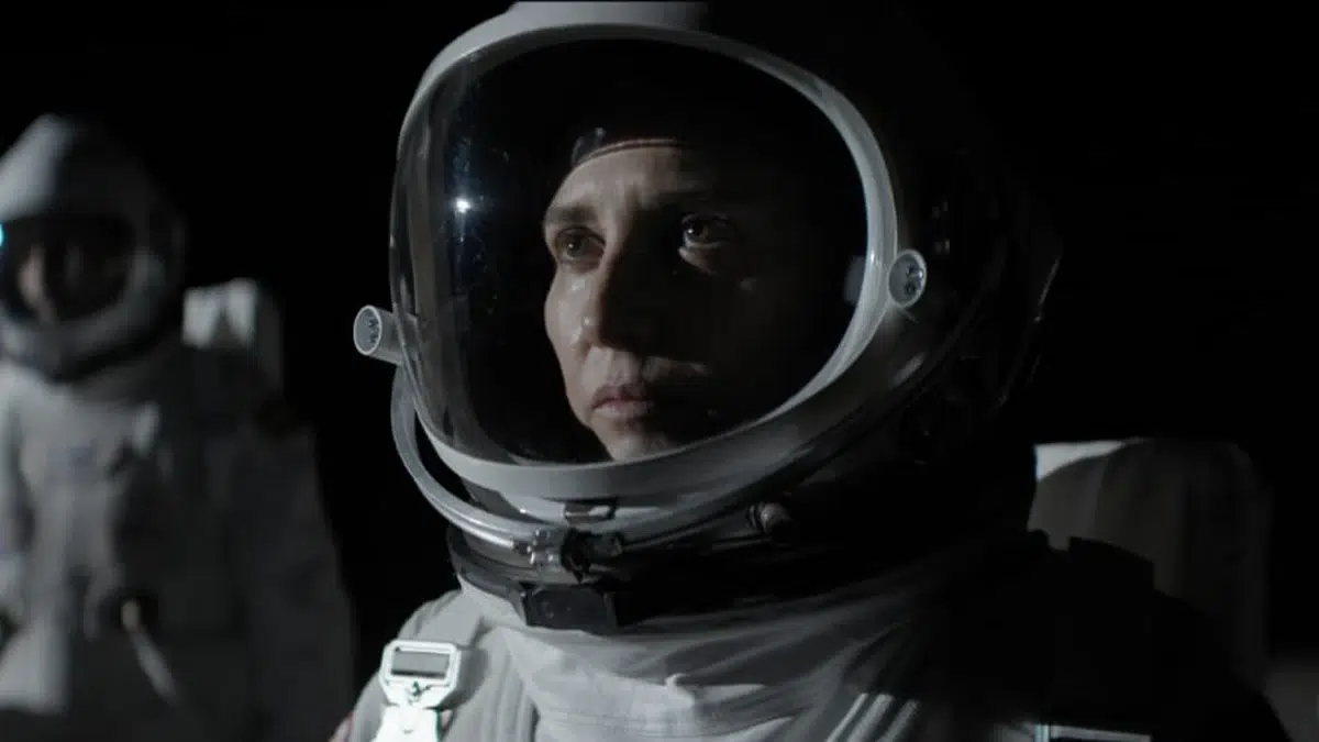 'Luna' quiere poner el cine español en órbita pero le pesan un guión un poco tópico y la falta de presupuesto 2 Crítica de 'Luna' de Alfonso Cortés-Cavanillas