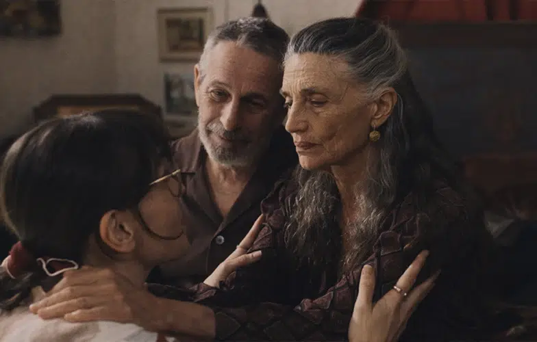 Tráiler de 'Polvo serán', el musical sobre la muerte de Carlos Marqués-Marcet con Ángela Molina 2 Tráiler de 'Polvo serán', el musical sobre la muerte de Carlos Marqués-Marcet con Ángela Molina 2