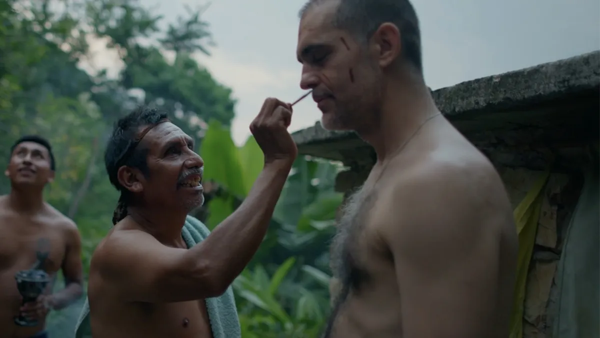 'En la nave del encanto', el documental sobre el chamanismo de Pedro Alonso, se estrenará en Netflix 2 En la nave del misterio