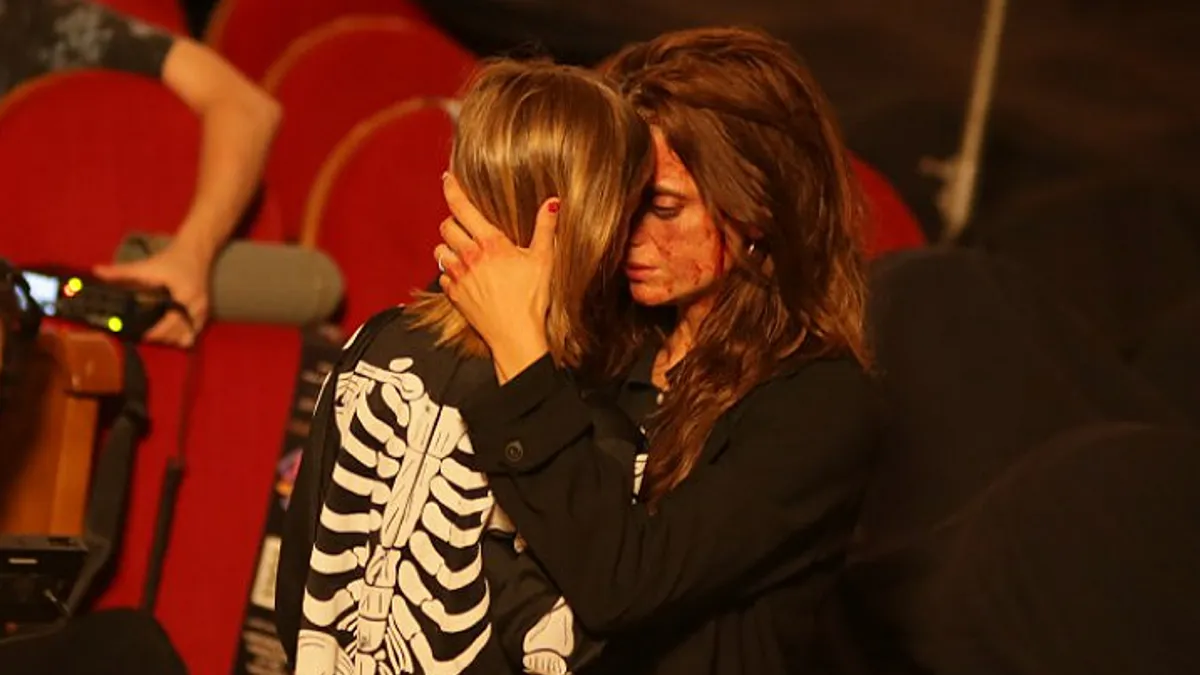 Macarena Gómez se lía a tiros en 'Polar', un homenaje al 'noir' clásico rodado entre Córdoba y Sevilla 2 Macarena Gómez se lía a tiros en 'Polar', un homenaje al 'noir' clásico rodado entre Córdoba y Sevilla 1