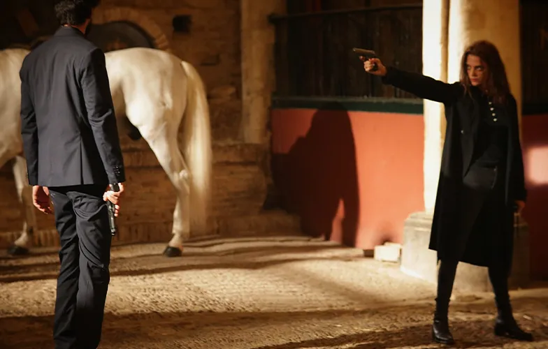 Macarena Gómez se lía a tiros en 'Polar', un homenaje al 'noir' clásico rodado entre Córdoba y Sevilla 1 Polar Macarena Gómez