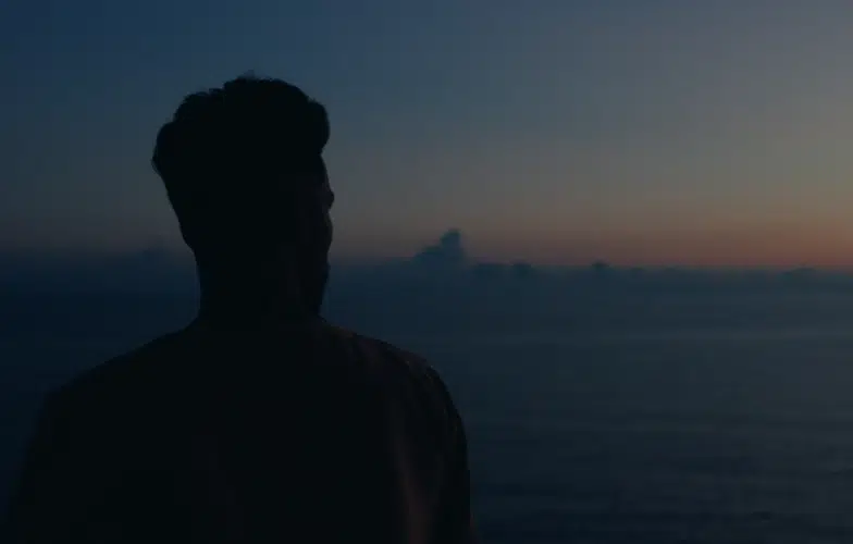 'Imade', el corto que cuenta en lengua de signos cómo es vivir lejos y echar de menos a los tuyos 1 'Imade', el corto que cuenta en lengua de signos cómo es vivir lejos y echar de menos a los tuyos 1