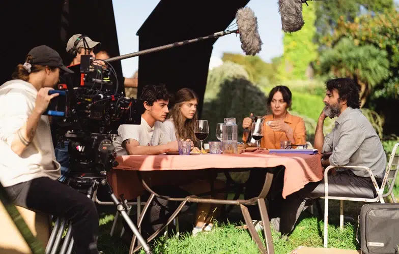 Una mujer en crisis vital y un intruso en casa se unen en 'Las líneas discontinuas', segunda película de Anxos Fazáns 2 Una mujer en crisis vital y un intruso en casa se unen en 'Las líneas discontinuas', segunda película de Anxos Fazáns 2