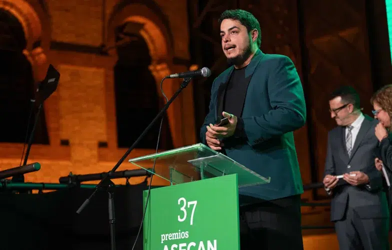 'Solos en la noche' y 'En fin', grandes ganadoras de los Premios Asecan 1 'Solos en la noche' y 'En fin', grandes ganadoras de los Premios Asecan 1