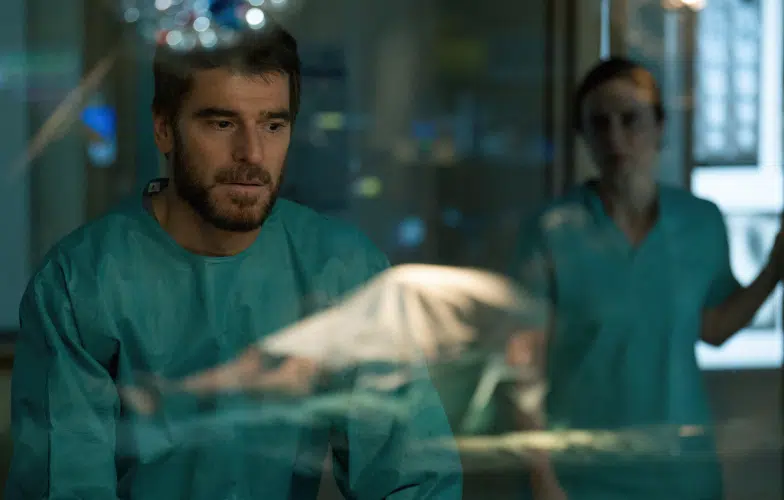 Tráiler de la segunda temporada de 'Respira', el culebrón sobre los recortes sanitarios de Netflix 2 Tráiler de la segunda temporada de 'Respira', el culebrón sobre los recortes sanitarios de Netflix 2