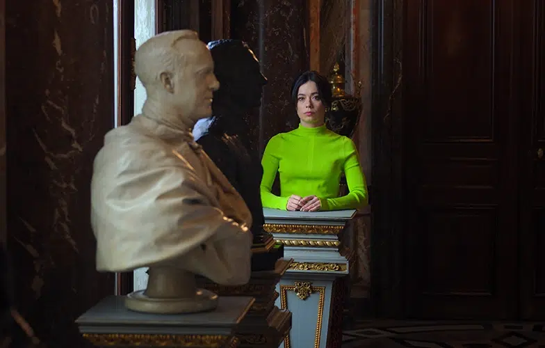 Nuevas imágenes de 'Su majestad': Anna Castillo como la reina de España 1 Nuevas imágenes de 'Su majestad': Anna Castillo como la reina de España 1