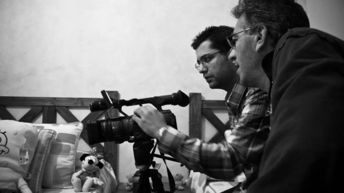 'Aulas de cine', un largometraje a base de cortos sobre aprender a rodar que es un homenaje a Roberto Pérez Toledo 1 Aulas de cine