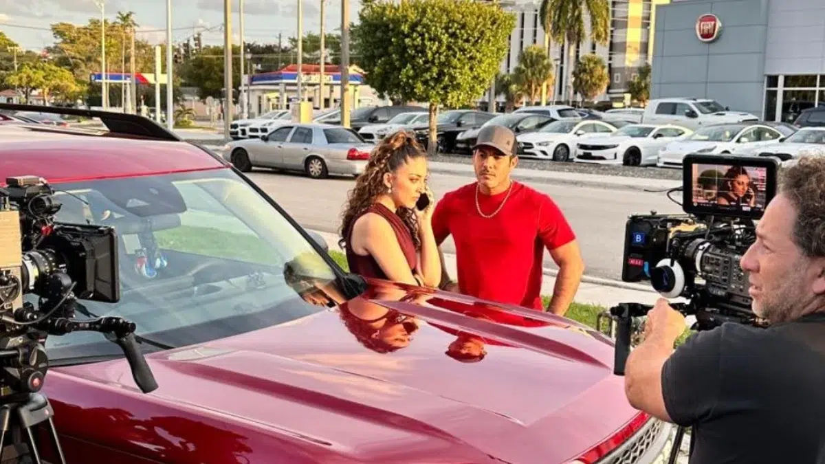 'Eva y Adán en Miami', coproducción española para "vender" Miami como destino turístico 1 Eva y Adán en Miami