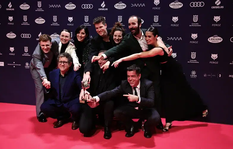 Premios Feroz 2025: 'Querer' domina los premios de series y el cine se reparte con una 'Casa en flames' destacada y 'Salve María' como Mejor Película Dramática 1 Premios Feroz 2025: 'Querer' domina los premios de series y el cine se reparte con una 'Casa en flames' destacada y 'Salve María' como Mejor Película Dramática 1