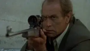 Darren McGavin en la película 'Hay que matar a B.' (1973), de José Luis Borau