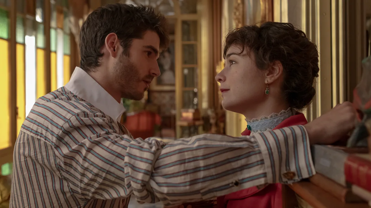 Tráiler de 'Manual para señoritas': Netflix prepara el estreno de su comedia romántica de época 7 Álvaro Mel y Nadia de Santiago en 'Manual para señoritas'