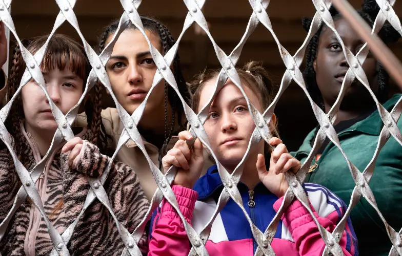 'Salen las lobas', una película sobre los centros de menores en Cataluña a ritmo de trap 2 Salen las lobas