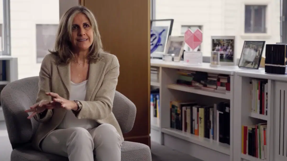 'Mujer, papel y tijera', el documental que se ha convertido en libro, estudio académico y festival literario 3 Mujer, papel y tijera documental
