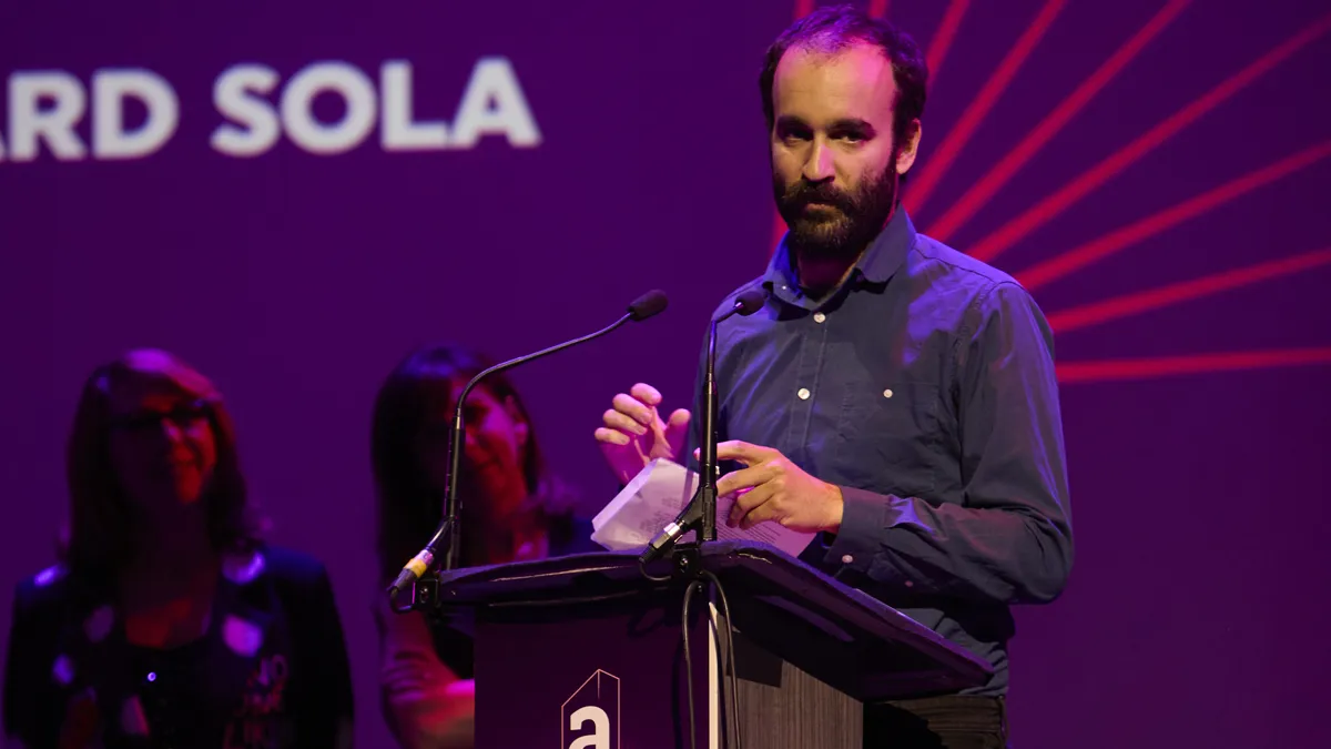 El sindicato ALMA premia los guiones de 'Casa en flames', 'La estrella azul', 'Querer' y 'Celeste' 2 El sindicato ALMA premia los guiones de 'Casa en flames', 'La estrella azul', 'Querer' y 'Celeste' 2