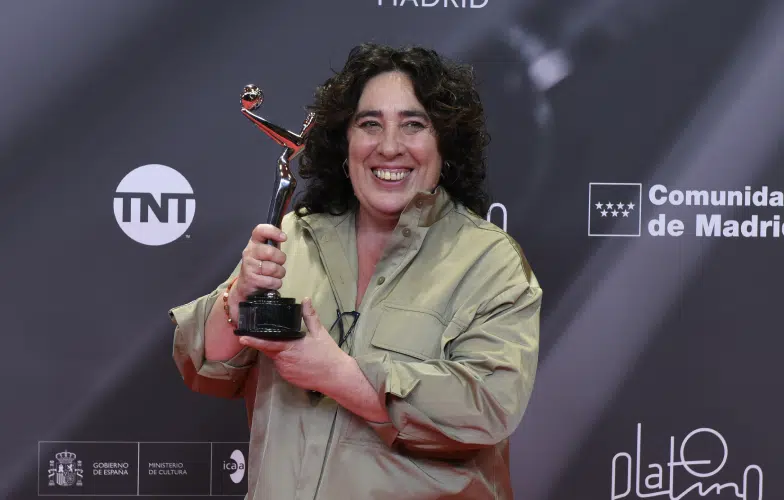 'Buscando a Coque', 'La Infiltrada' y 'La habitación de al lado' destacan en unos Premios Platino 2025 muy repartidos 1 'Buscando a Coque', 'La Infiltrada' y 'La habitación de al lado' destacan en unos Premios Platino 2025 muy repartidos 1