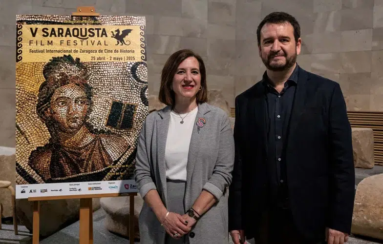 De normalidad 'rara' en Las Palmas a retrasos en Zaragoza y Barcelona: celebrar un festival de cine en pleno apagón 2 De normalidad 'rara' en Las Palmas a retrasos en Zaragoza y Barcelona: celebrar un festival de cine en pleno apagón 1