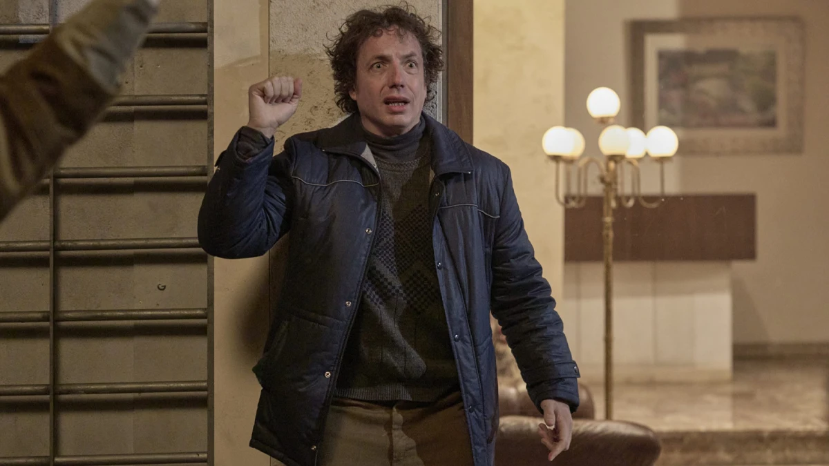 Teaser de 'Por cien millones', la serie sobre el secuestro de Quini, el goleador del Barça de los 80 3 Vito Sanz es uno de los protagonistas de 'Por cien millones'. ©Movistar Plus+