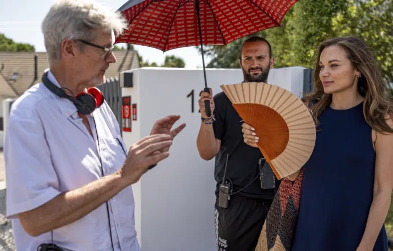 Primeras imágenes de 'La silla': Jaime Lorente atrapado en un thriller psicológico que "provoca angustia" 1 Primeras imágenes de 'La silla': Jaime Lorente atrapado en un thriller psicológico que "provoca angustia" 1