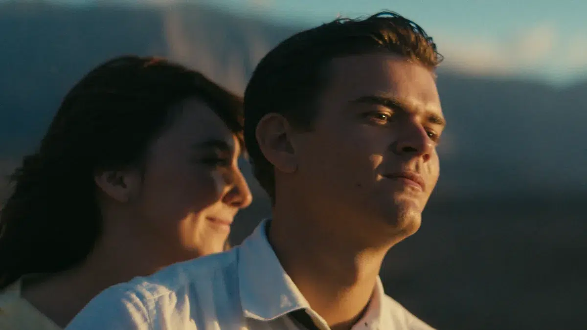 La historia de amor de 'La farola del mar', nuevo estreno exclusivo de Divergente 3 'La farola del mar', nuevo estreno de Divergente
