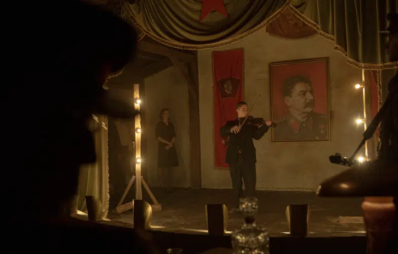 Tráiler de 'La tregua': Miguel Herrán y Arón Piper son un republicano y un franquista obligados a cooperar 1 La Tregua