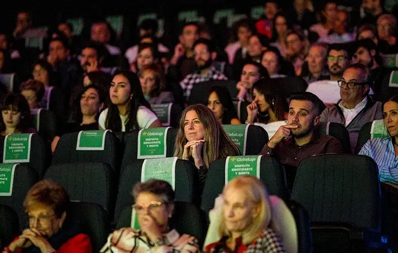 Abycine 2025 completa una sección a concurso con 'Aro berria' o 'Anoche conquisté Tebas', entre otros hitos del 'indie' de este año 1 Abycine 2025